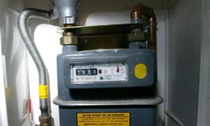 Domestic-gas-meter-inside-001